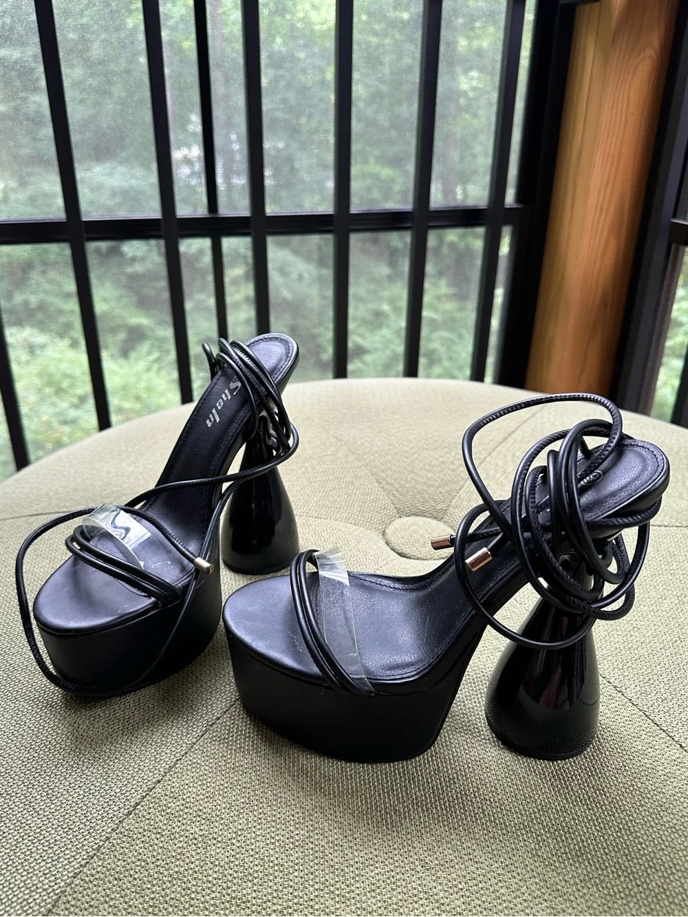 Futuristic Rave Club Black Strappy Lace-Up Architectural Heel Platform Sandals~9